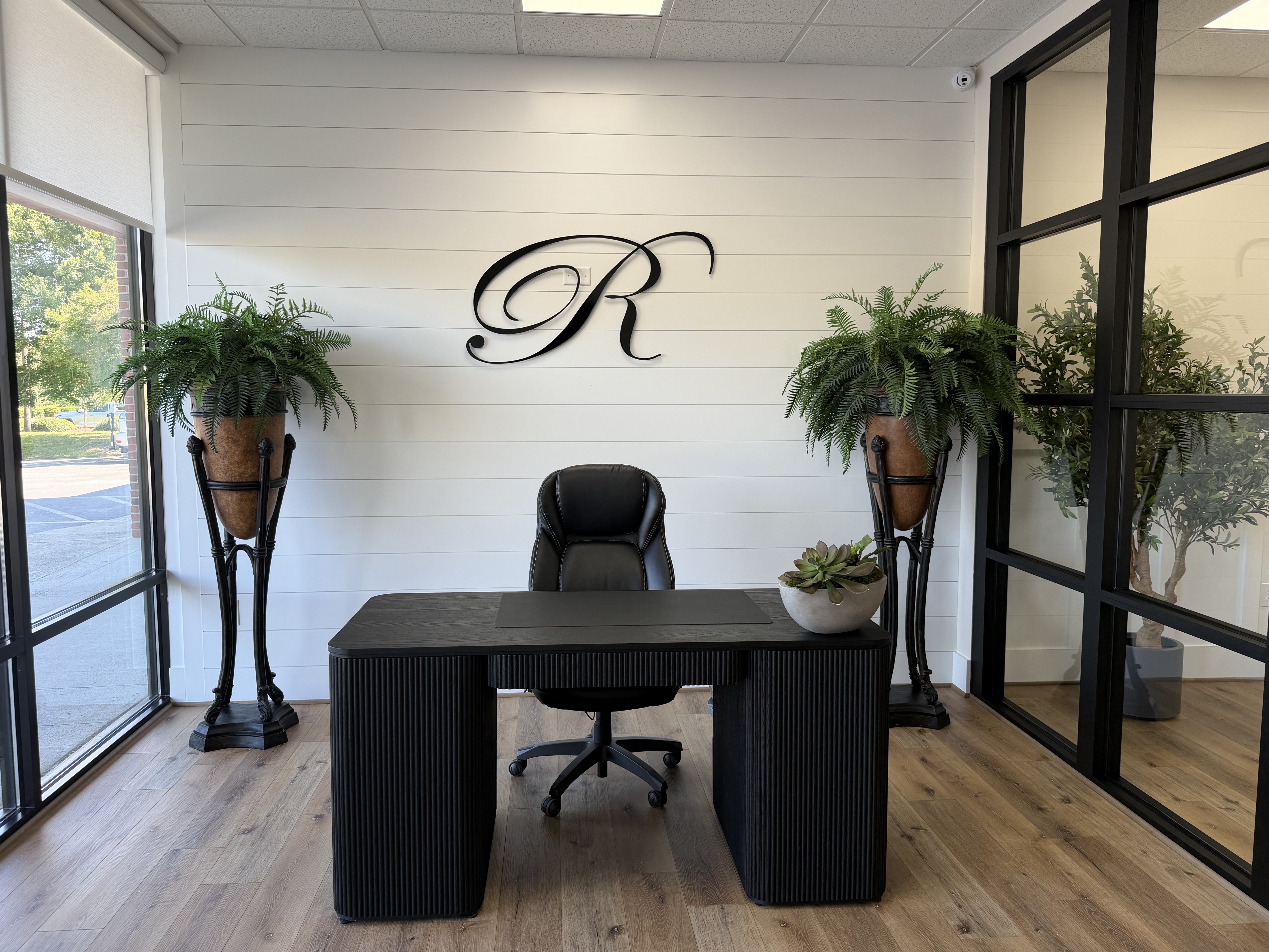 Robertson Realty front desk